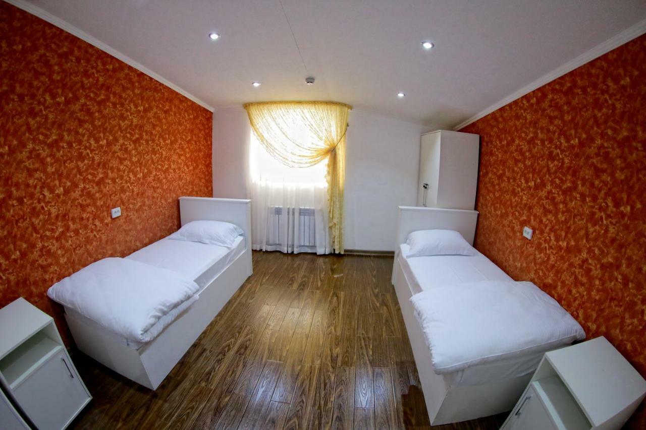 סמרקנד Manija Hostel מראה חיצוני תמונה