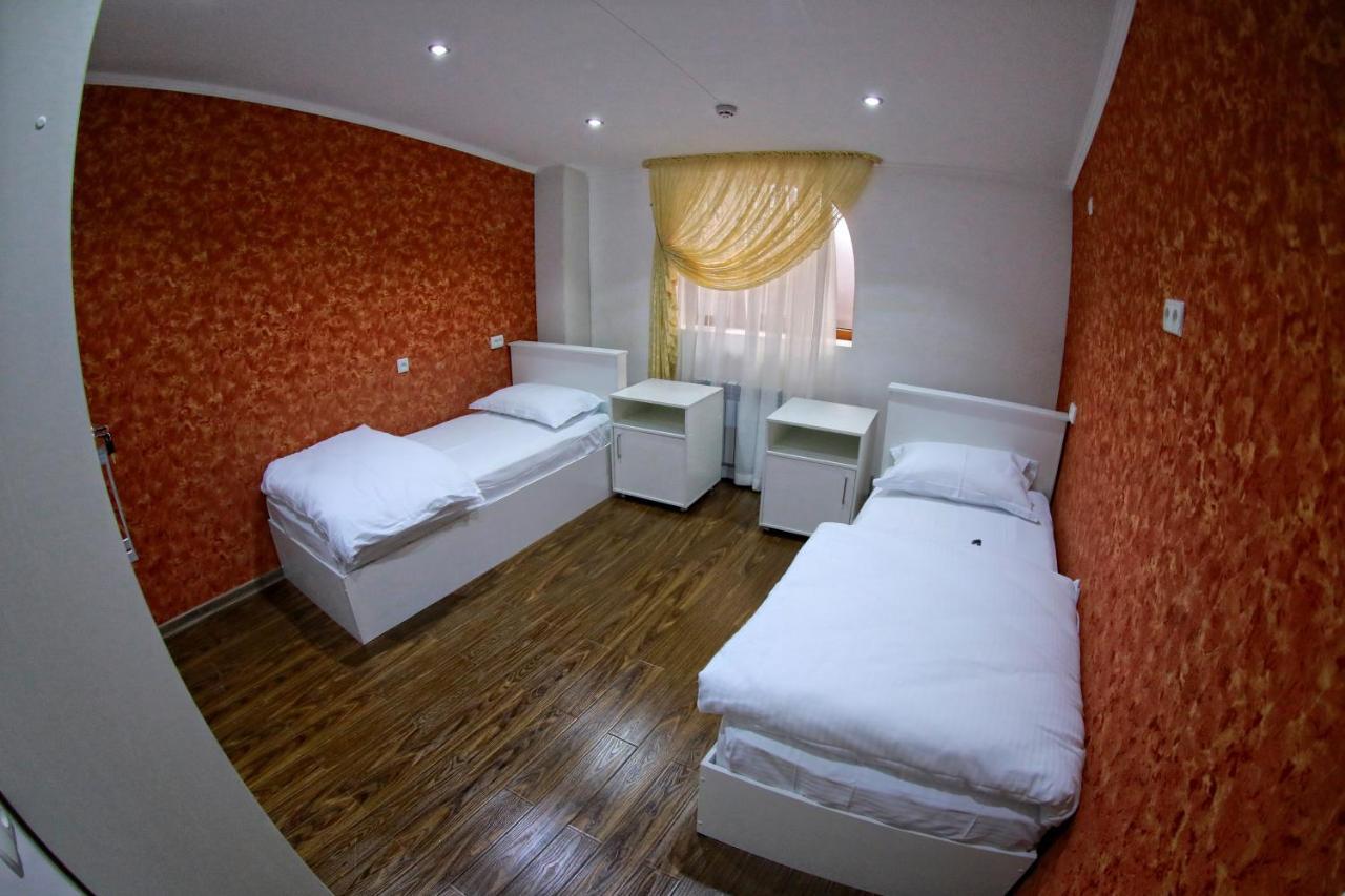 סמרקנד Manija Hostel מראה חיצוני תמונה