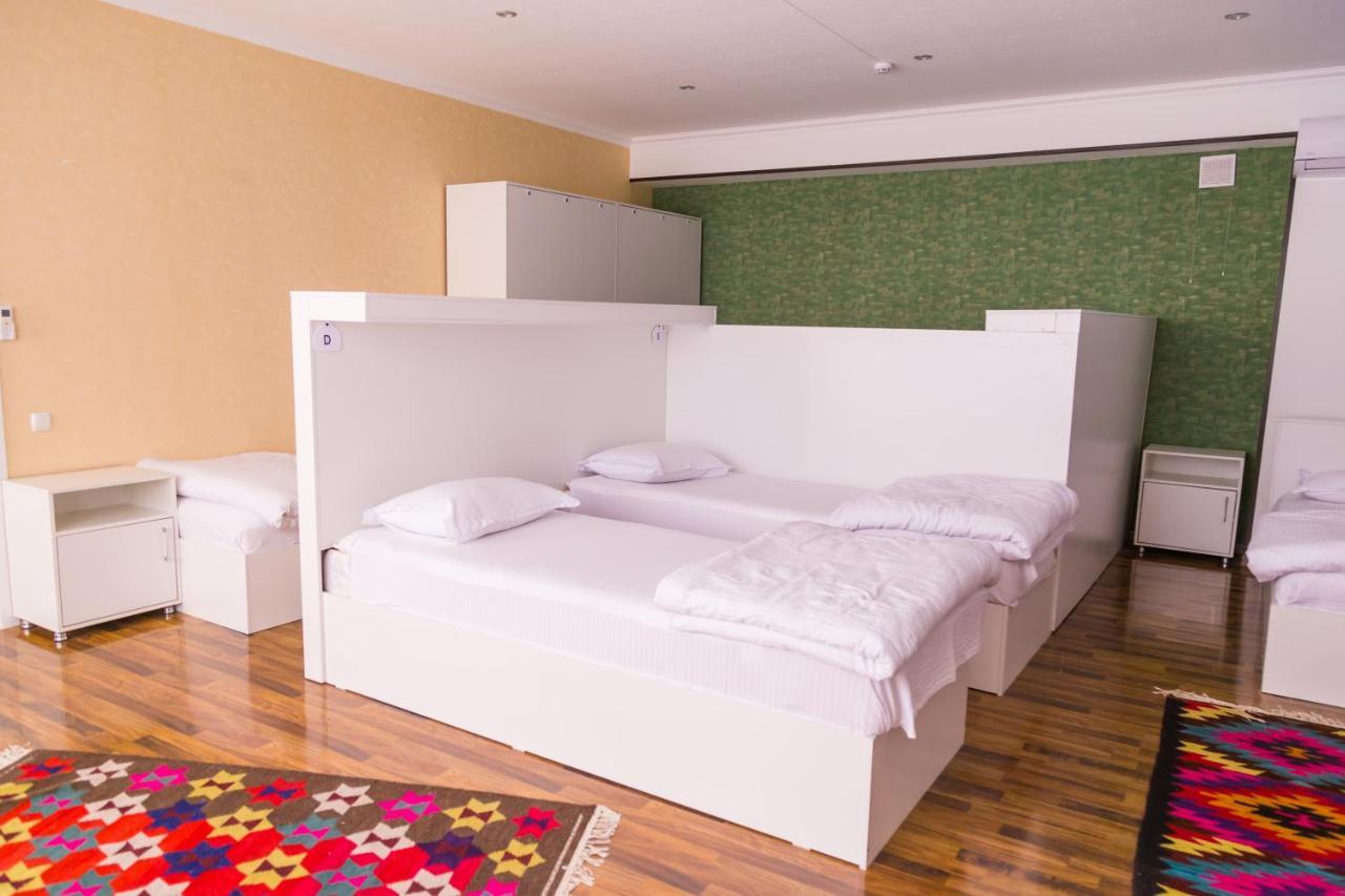 סמרקנד Manija Hostel מראה חיצוני תמונה